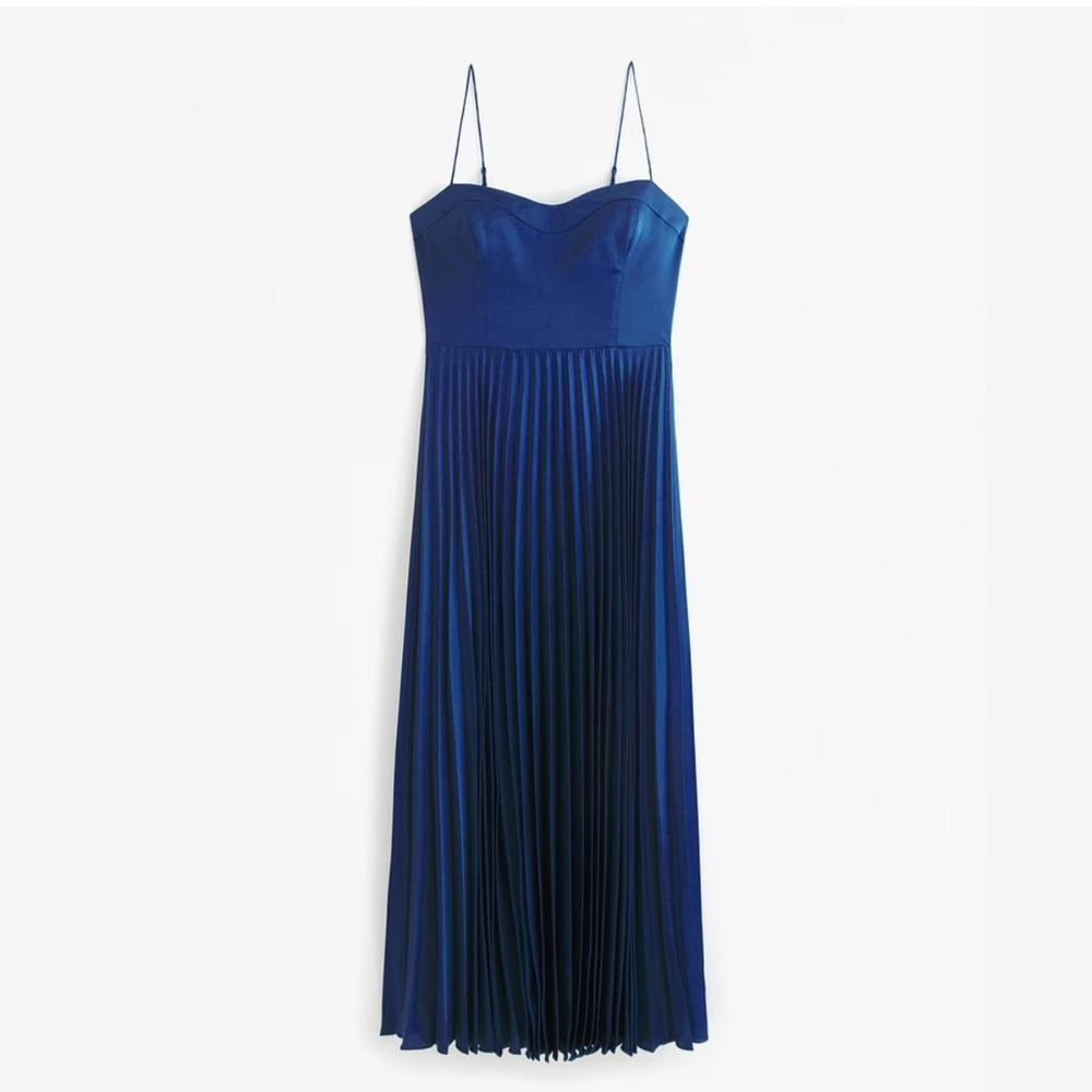 The A&F Giselle Sweetheart Pleated Midi Dress